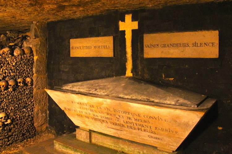 600万体の骸骨が眠るパリの地下 ― カタコンブ・ド・パリの「人骨の壁」の画像10