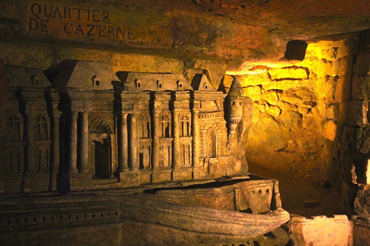 600万体の骸骨が眠るパリの地下 ― カタコンブ・ド・パリの「人骨の壁」の画像3