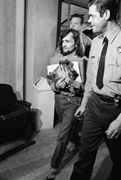 charles-manson-04.jpg