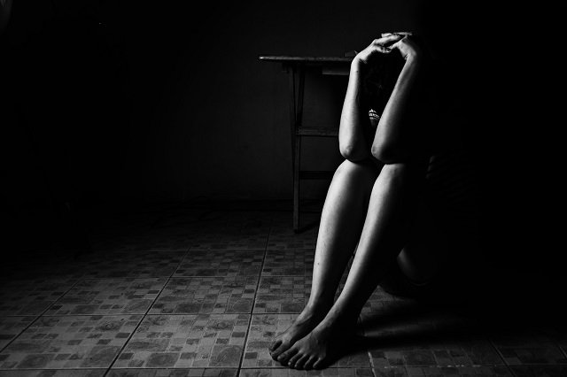 うつ病の人は「鬱語」を話していることが言語分析で判明! 「絶対に~」「必ず~」を連発する人は危険!?の画像1