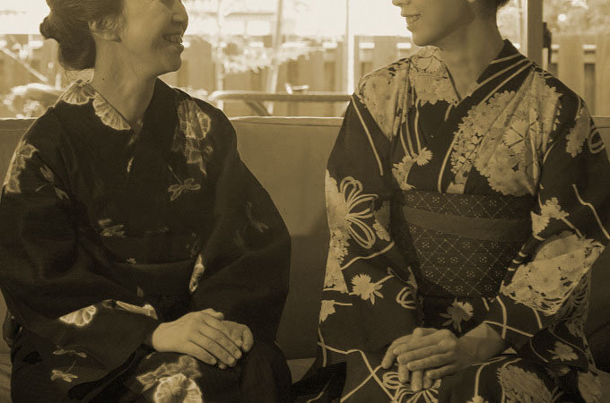 奇習! 花婿が義母からセックスを学ぶ「母娘どんぶり婚」 ― 良い息子に成長するための秘密の夜伽=愛知県の画像1