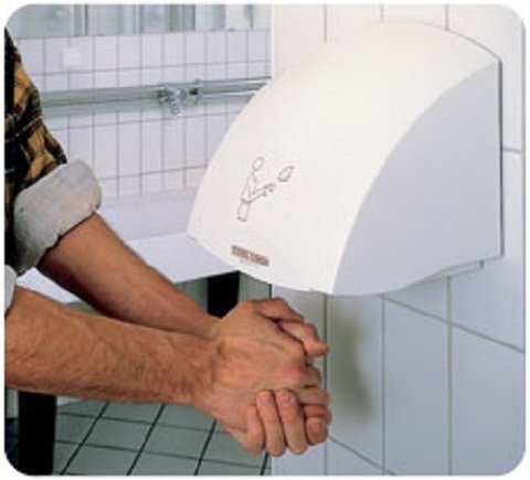 公衆トイレの「ハンドドライヤー」が雑菌だらけで超不衛生…とある実験結果が海外で話題に！ 企業は反論も、世論は納得せず！の画像1