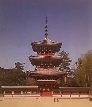 過激街宣活動「おかき処 播磨屋」が冊子廃刊! 社長が「天皇と神の一体化目指し」事業縮小か、5月の日本滅亡を阻止へ!?の画像8