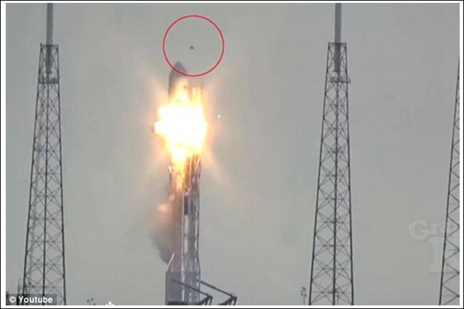 「UFO攻撃の可能性を排除しない」遂にイーロン・マスクがファルコン9ロケット爆発事故に言及の画像2