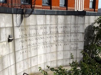 日本はユダヤ製国家だった? 国連「イザヤ・ウォール」に刻まれた真実と世界政府の画像2