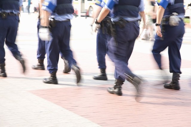 【日本怪事件】ナイフで心臓を捻じり2人を殺害… 29年前にもあった元自衛官による警察官襲撃事件!の画像1