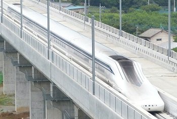 リニア新幹線の建設で巨大地震発生か!? 電磁波被害、水不足も… メディアが書かないリニア・タブーが恐すぎる!の画像3