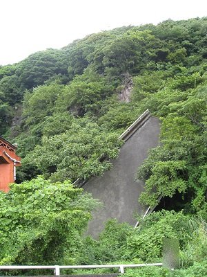 静岡県のレア廃墟へ潜入… 実は完成していた「未完成ループ橋」！の画像5