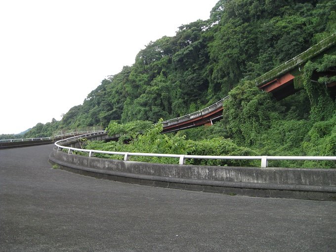 静岡県のレア廃墟へ潜入… 実は完成していた「未完成ループ橋」！の画像7