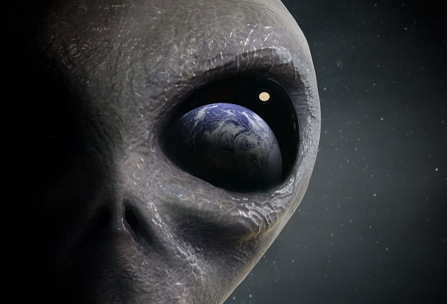 「月には30億人が住んでいる、空の色は黄色」元CIAが暴露! 宇宙人は人間を地球に幽閉…太陽系の9つの真実を衝撃解説!の画像3