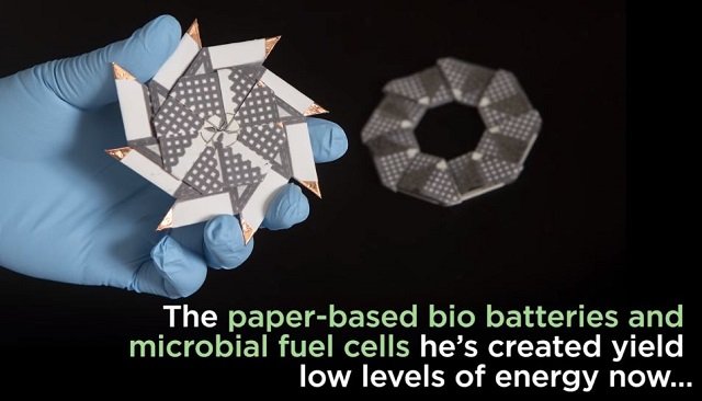 ペッと吐きかけたツバで作動する「バクテリア電池」爆誕！ 安価でシンプル構造、使い捨ても可能で革命的すぎる！の画像2