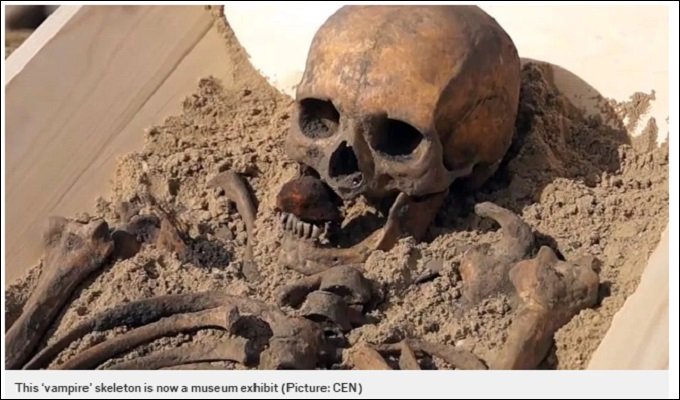14世紀に実在した「吸血鬼」の遺体が発見される! 膝が破壊され、背骨に杭…考古学者も困惑!=ポーランドの画像4