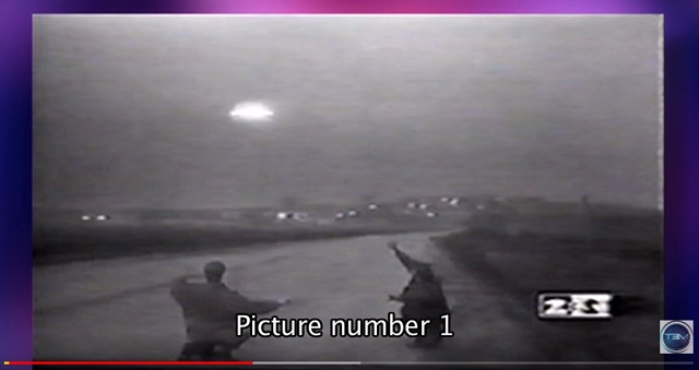 ロシアで「超巨大UFOの着陸映像」がテレビ放送されていた! エネルギー波で銃を無効化、謎の円盤の正体は?の画像1