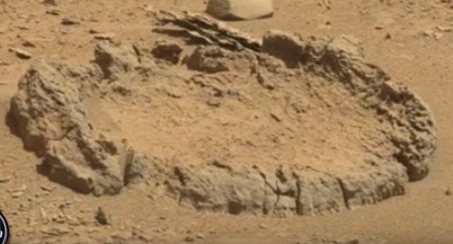 火星で不自然な「ストーンサークル」が発見される! 地球文明とソックリ、NASA完全沈黙、火星の儀式跡か?の画像3