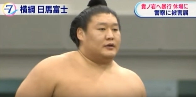 日馬富士の事件にまつわる3つの謎と復讐説が浮上! 暴行後に撮影された貴ノ岩の姿に異常なしの報道も!の画像2
