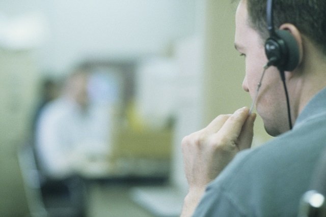 自宅を全裸のタイムトラベラーに襲撃にされた女が911に通報! 警察突入で判明した驚愕の正体とは!?【音声アリ】の画像2
