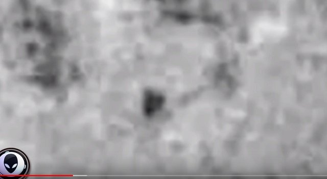【衝撃】月面を横切る漆黒の三角UFOがハッキリ激撮される! 米企業元CEOが映像提供、人間が操縦している可能性も!の画像5