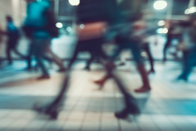 歩く早さによってわかるあなたの死期! 歩行速度が寿命を変えることが6年分のビッグデータで判明!の画像1