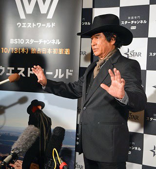 藤岡弘、海外大作ドラマ「ウエストワールド」に興奮隠せず! 日本刀を振り回し、人工知能について警告叫ぶの画像2