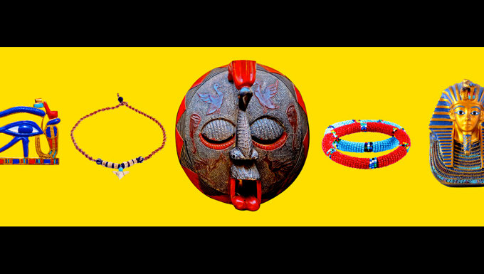 world-amulet-01-top.jpg