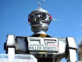 敵と民間人を見分けられない「殺人AIロボット（LAWS）」が1年以内に戦場へ！  大量虐殺が起きる可能性を専門家が示唆！