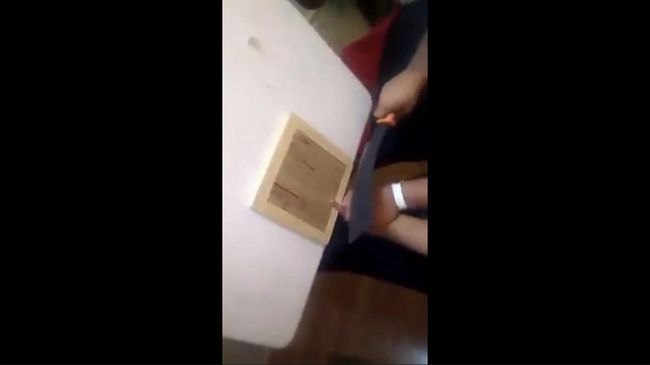 【閲覧注意】マチェーテで小指を切断するラッパーファンの儀式が怖い! 鮮血飲み、火で炙り… 超絶ホラーコア事件の画像2