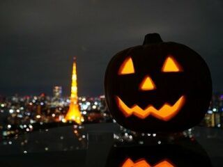 渋谷のハロウィン騒動、マスコミ報道にヤラセ疑惑!? 「謝礼でサクラを呼び出し、瓶ビールをわざと…」TV関係者が暴露