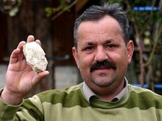 1年間で5回も隕石が落下した男！6度目の命中に「宇宙人に狙われている」＝ボスニア