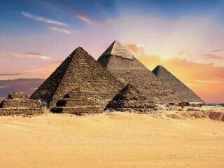 ギザのピラミッドは「生きている」ことが発覚！ 墓ではなくフリーエネルギー発電所… 証拠続々