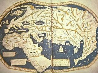 コロンブスが航海に利用した世界地図「マルテルス図」の詳細が最新画像処理技術で明らかに！　巨大耳族が存在した記述も