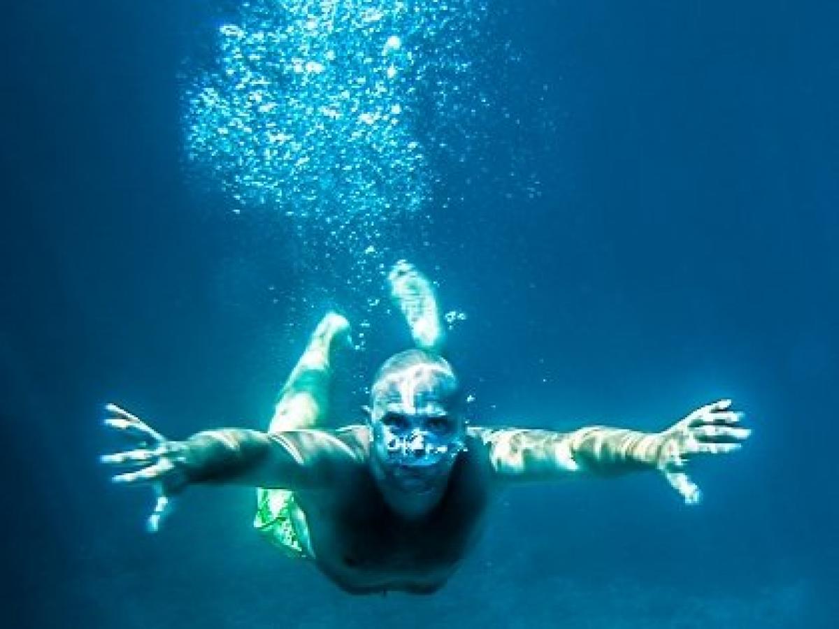 水中で呼吸する 液体呼吸 の動物実験をロシア研究所が開始 犬やハムスターが次々と成功 次は人間か