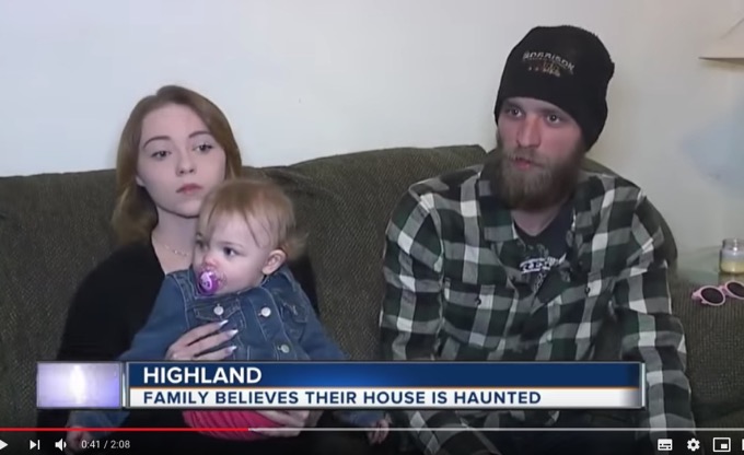 幽霊が襲う「呪われた家」が全米で大ニュースに！ 監視カメラにクッキリ… 母「赤ちゃんは肉眼でも見えてる…」の画像2