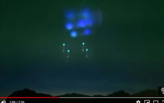 【衝撃映像】ついにNASAが「ブルービーム計画」発動か! ノルウェーの夜空に超カラフルUFO出現、住民恐怖で通報殺到の大パニック!の画像2