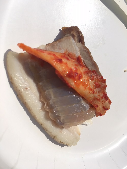 【実録】世界で一番臭い食べ物7つを食べ比べ! 「クラミジアのま〇こ臭」「真夏の公衆便所臭」「口に小便臭」… 最凶臭は?の画像12