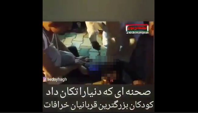 【超・閲覧注意】9歳女児が公開斬首される残酷映像が流出! 宗教儀式の生贄か、夫とのSEXを拒んだ罰かの画像1