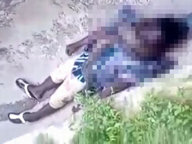 【閲覧注意】巨大ニシキヘビに首を絞められて死にゆく男の悲惨すぎる姿! その凶暴さと呪いを恐れて周囲も見殺しに…!=ガーナの画像1