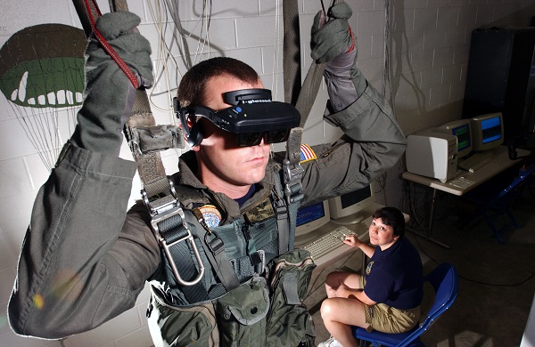 VR体験でPTSD発症、洗脳も… リアルに近づくほど強力になる負の側面が無視できないレベル!の画像4