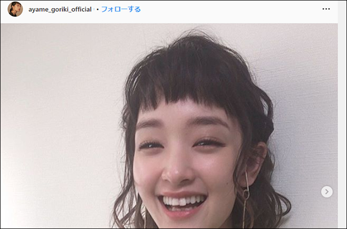 広瀬すずの伝説の水着姿がやばい? 飯豊まりえも…かつてセクシーグラビアを披露した清純派女優4人!の画像4