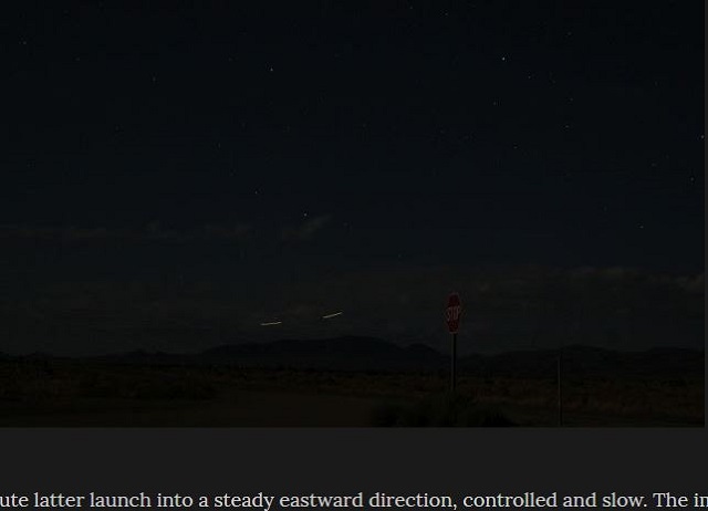 エリア51に超絶カラフルな「チューブ型UFO」が2機も出現！エイリアン高速道路ルート375で撮影の画像2