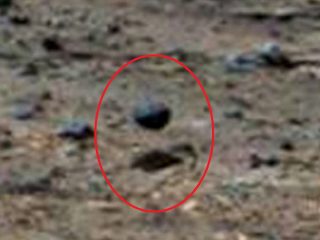 火星で「フワフワ浮いてる石」が発見される!?  「非常に進歩した技術」