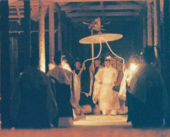 「台風直撃は天皇不在が原因」説がネットで大拡散! 三種の神器、神無月、スカイツリー…天皇即位との関係が指摘される理由とは!?の画像3