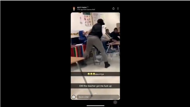 【閲覧注意】最凶にヤバイ「女教師の暴力動画」が拡散! 15歳生徒をボコボコ… 右ストレートで完全に殺しにかかる!=米の画像1