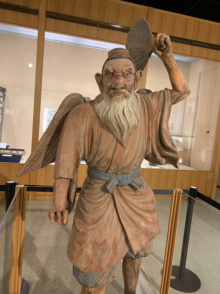 妖怪、天狗、幽霊…超不思議な中野区「哲学堂公園」が面白すぎる! 心霊「首無しライダー」も出る!?の画像6