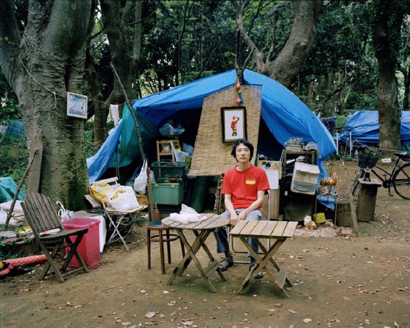 ホームレスとその「庵」を10年間撮り続けた写真家・野口健吾インタビュー! 西成、池袋、茨城…出会った野宿者は600人、厳しさ増す現状!の画像3