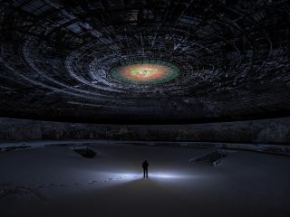 死ぬまでに絶対行きたい「世界のヤバイ廃墟」10選! 精神病院、ラブホ…世界的廃墟写真家ボブ・ティッセンが捉えた闇の絶景!