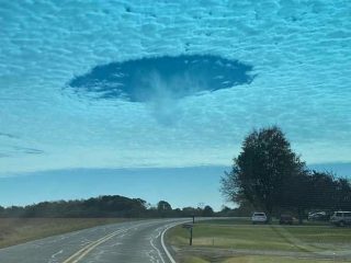 米上空に『インデペンデンス・デイ』級の“超巨大UFO”出現！ 「エイリアンだ」報告殺到、地球侵略ついに開始か!?