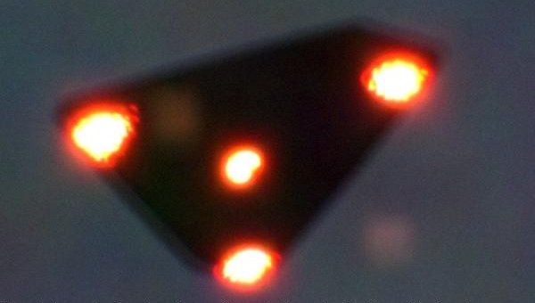 「2020年はUFO目撃爆増する」識者ら断言! 異次元レベルでの増加予想… 宇宙軍創設の本当の理由も!の画像2
