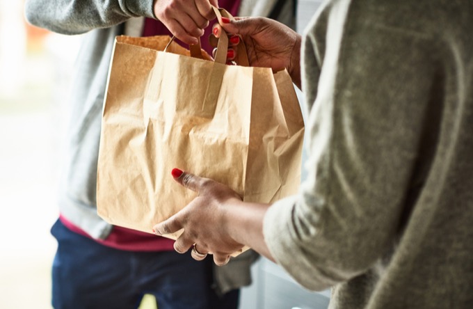 新型コロナの影響で「薬物デリバリー」が流行中! Uber Eatsを偽装、地域の売人が協力し合っている!の画像1