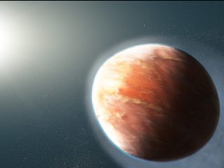 ラグビーボール型の惑星が存在した！ 1年は4時間、強力すぎる重力で… 「極超短周期惑星」の最高に不思議な世界