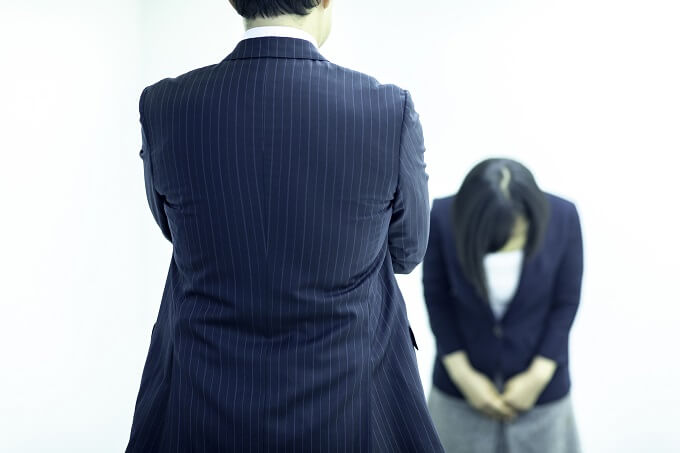 CMが有名な某リフォーム会社の「超絶ブラック」ぶりを元社員が告発! ノルマ未達は殴る・蹴る、客の不安を煽って契約強行!の画像3